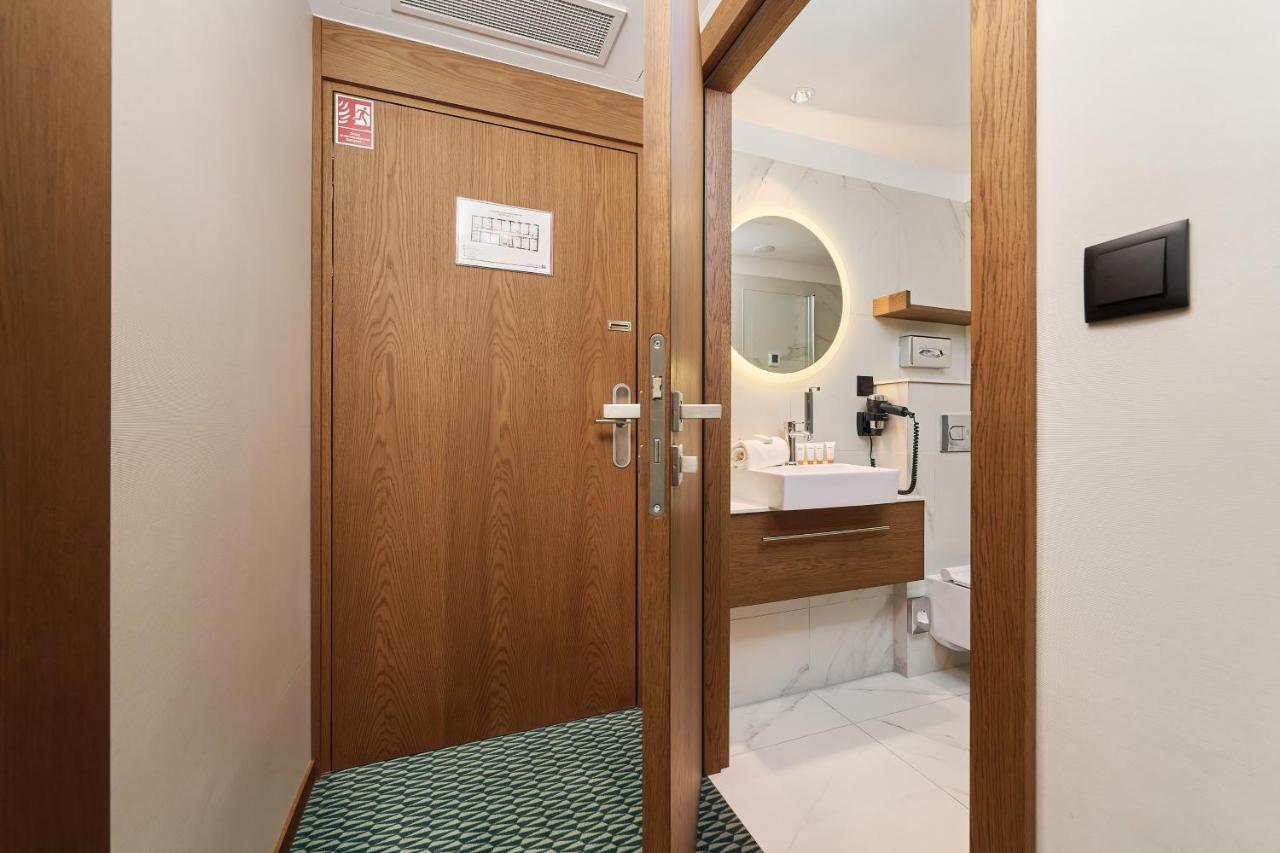 Gwarna Aparthotel City Center Wroclaw By Noclegi Renters Dış mekan fotoğraf